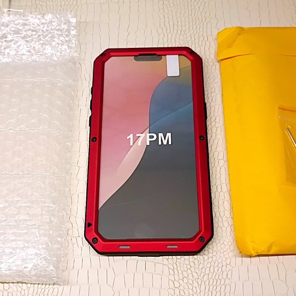 BRAND NEW "SUPER HI-QUALITY" EXTREME LIMITED EDITION I PHONE 17 PRO MAX COVER - Picture 1 of 16